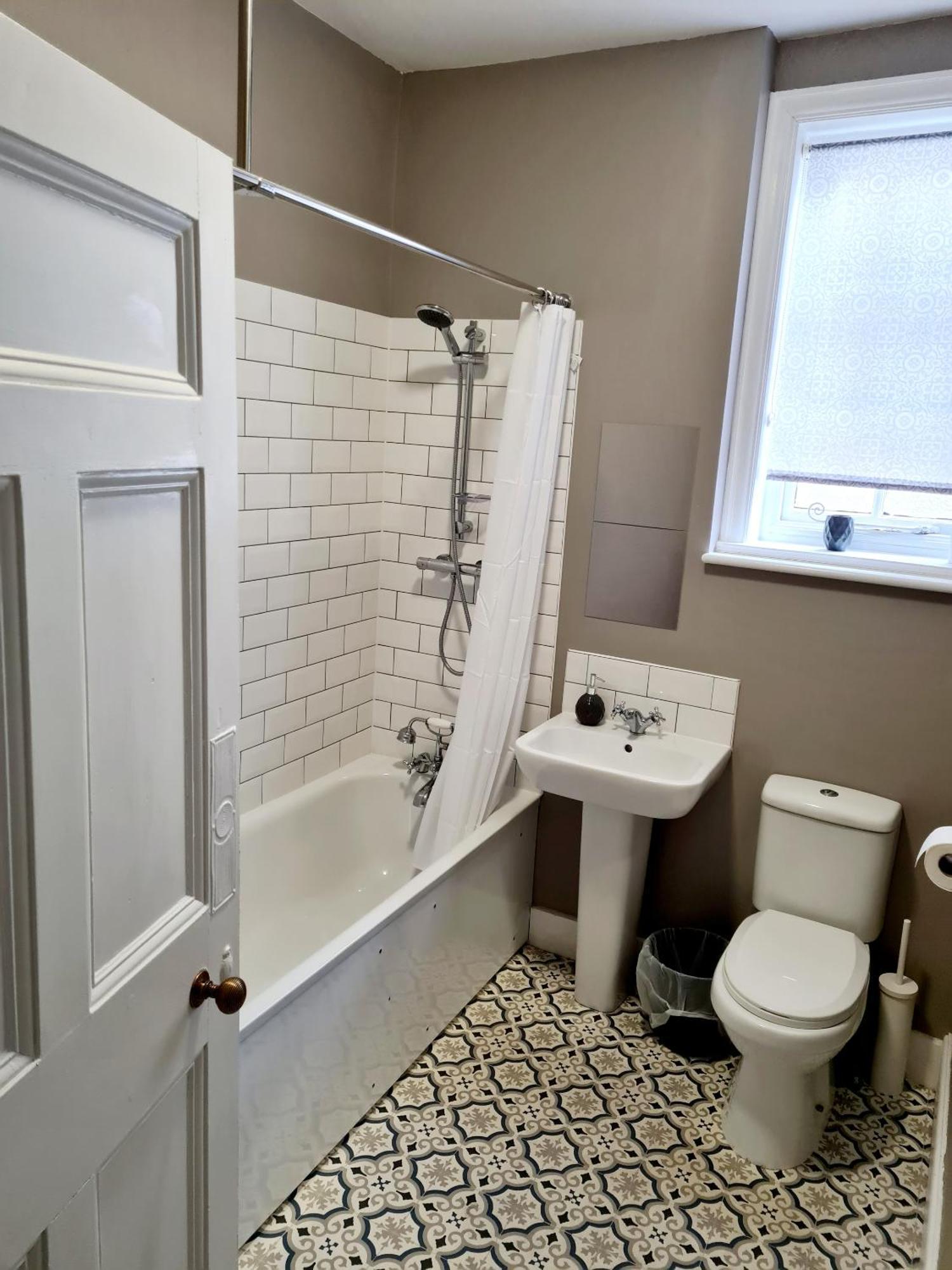 Pier View Studio Apartment Cowes  Luaran gambar